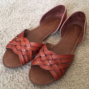 NEW 🌟 Brown Braided Slide Sandal